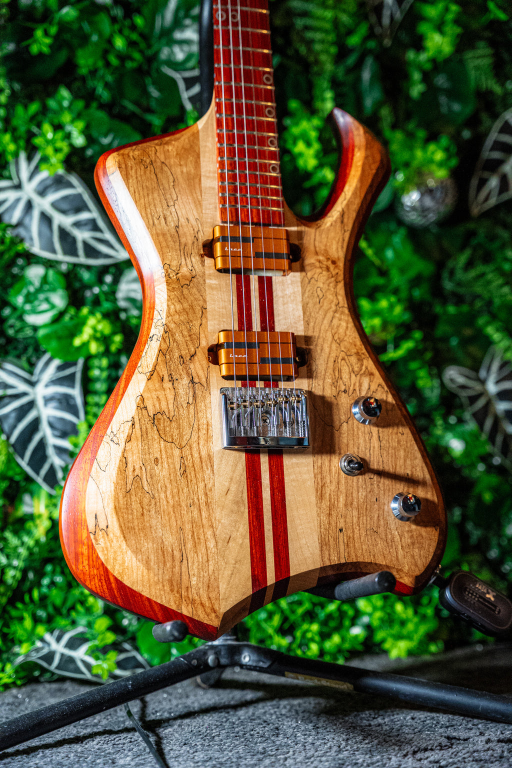 Lawless Lutherie - Orchid Prototype (3000 Entries)